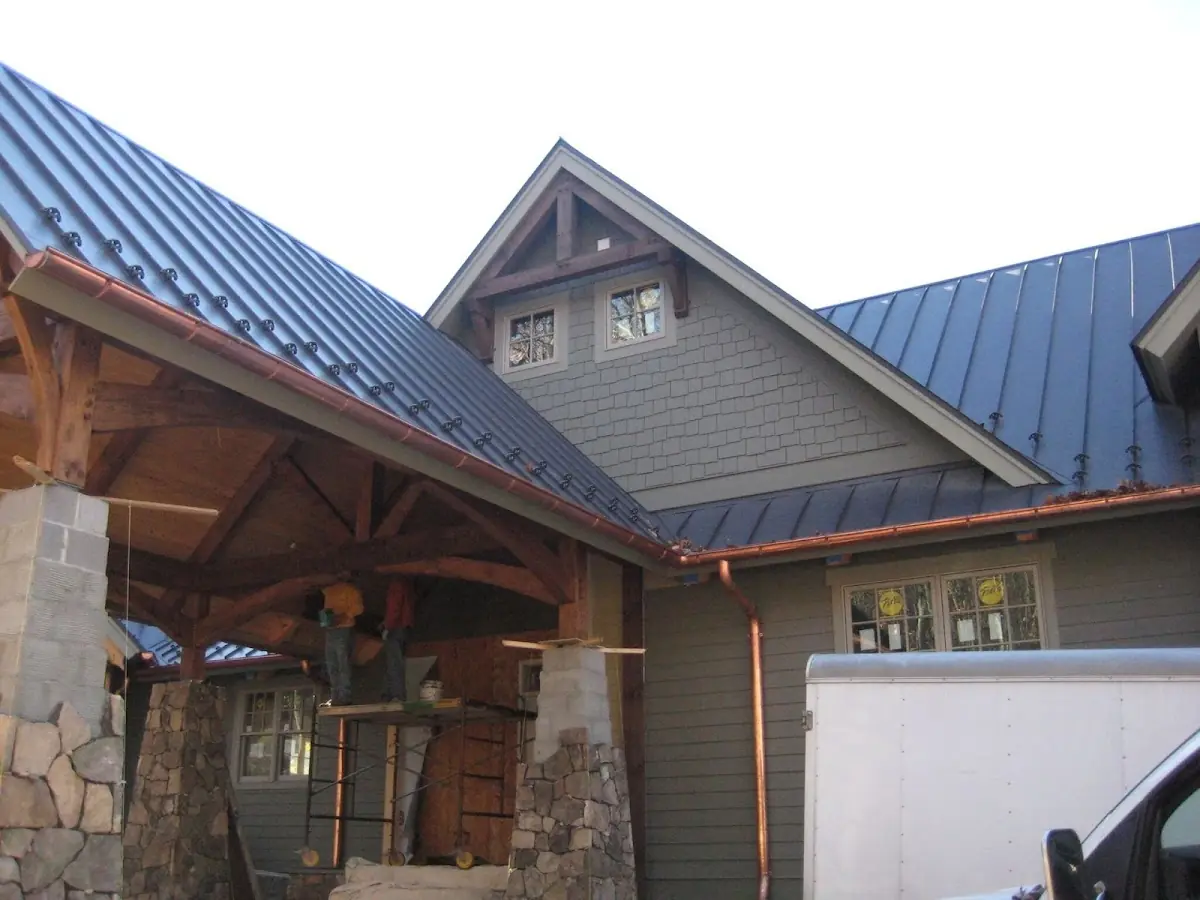 Craftsman Roofing team delivering quality roofing work in Fort Hood